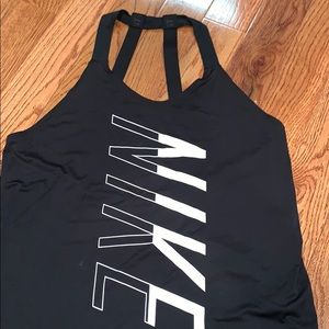 Nike Strappy Back Tanktop